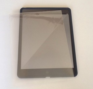05_ipad_air2_elecom_silicon_case_on_film.jpg