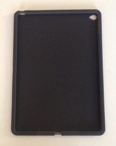 08_ipad_air2_elecom_silicon_case_back.jpg