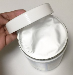 11_elecom_wet_tissue_lid_open.jpg