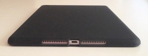 22_ipad_air2_elecom_silicon_case_vol_lightning_thumb.jpg