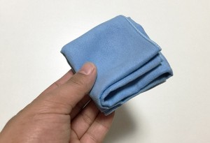 38_sanwa_wet_lcd_cloth_strage1.jpg