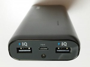 11_anker_astro_e4_in-3port_thumb.jpg