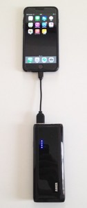anker_astro-m3_iphone_charge_thumb.jpg