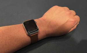 applewatch-modern-buckle-11.jpg