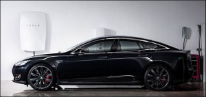 powerwall-tesla-home-battery-and-ev_thumb.jpg