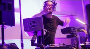 apple-music-109-47-beat1-studio_thumb.jpg