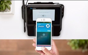 ios9-apple-pay-40-41-scene.jpg