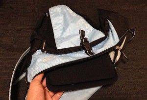 17-asus-notepc-x205ta-bag-in1.jpg
