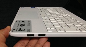 6-asus-eeepc-netbook-x205ta-usb2x21.jpg