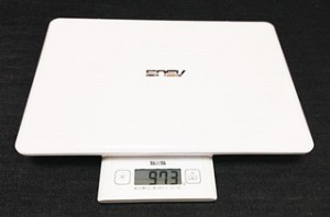 6-asus-notebook-x205ta-body-weight5_thumb.jpg