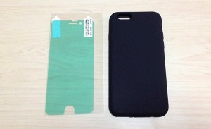 2-ibuffalo-silicone-case-BSIP15CSBK-.jpg