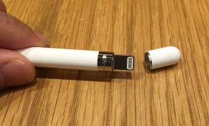 14-apple-pencil-charge-point.jpg