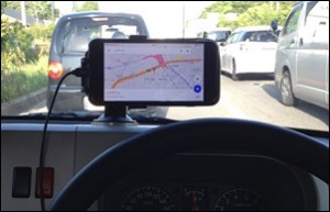 200-CAR012-iphone6-plus-sanwadirect-9-car-navi2_thumb.jpg