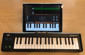 3-ipad-korg-microkey-air-midi-keybord-garageband.jpg