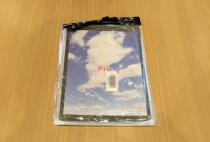 3-ipad-pro12.9-clean-case-package.jpg