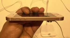 3_iphone_se_volume.jpg