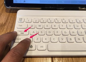 8-bluetooth-keybord-nintendo-pokemon-ipad-iphone-big-small-change-2.jpg
