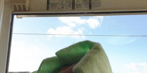 window-water-cloth-clean.jpg