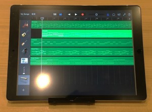 17-garageband-sq_thumb.jpg