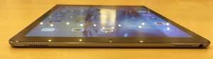 4-ipad-pro-speaker-earphone-power-switch.jpg