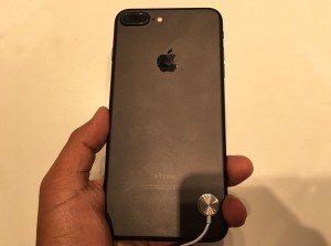 1-iphone7-plus-back.jpg