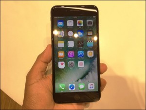 7-iphone7-plus-home_thumb.jpg