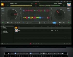 11-macbookpro-touchbar-dj_thumb.jpg