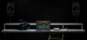 16-macbookpro-studio.jpg