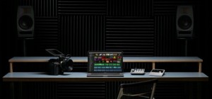 16-macbookpro-studio_thumb.jpg