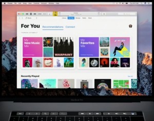 37-macbookpro-touchbar-applemusic_thumb.jpg