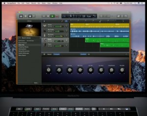 42-macbookpro-touchbar-garegeband.jpg