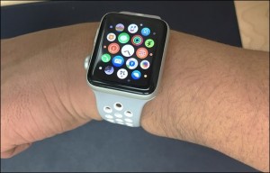 17-applewatch-nike-sports1_thumb.jpg