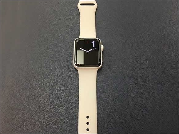2-apple-watch-ceramic