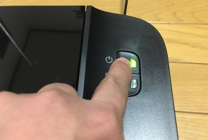30-printer-cannon-ip2700-power-button.jpg