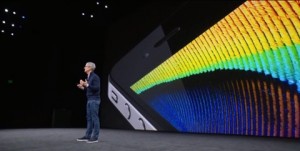 2-iphone8-iphone-history_thumb.jpg