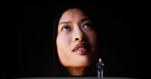 151-iphonex-face-photo.jpg