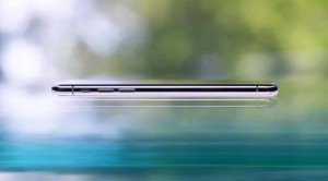 184-iphonex-class.jpg