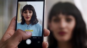 241-iphonex-facecamera.jpg