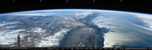 9-apple-event-wwdc201806-earth.jpg