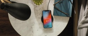 3-wwdc201806-apple-event-facetime.jpg