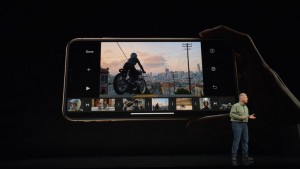 07-iphone-xs-max.jpg