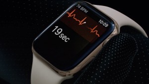 14-applewatch4-electrocardiogram.jpg
