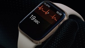 14-applewatch4-electrocardiogram_thumb.jpg