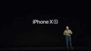 2-iphone-xs-max-battery.jpg