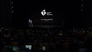21-applewatch4-electrocardiogram_thumb.jpg