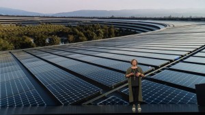 3-apple-solar-panel.jpg