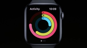 34-wwdc-2019-applewatch-os6-activity_thumb.jpg