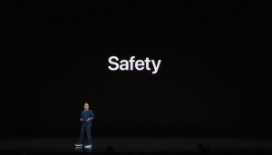50-appleevent-2019-9-11-apple-watch5-safety_thumb.jpg